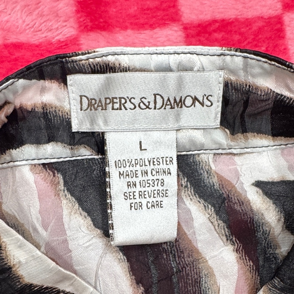 Draper’s & Damon’s Stylish Zebra Print Women's Blouse - Picture 2 of 7